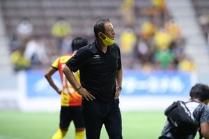 J3からJ1へ！ギラヴァンツ北九州・小林監督直撃インタビュー(1)勝つために「前から守備をする」の画像