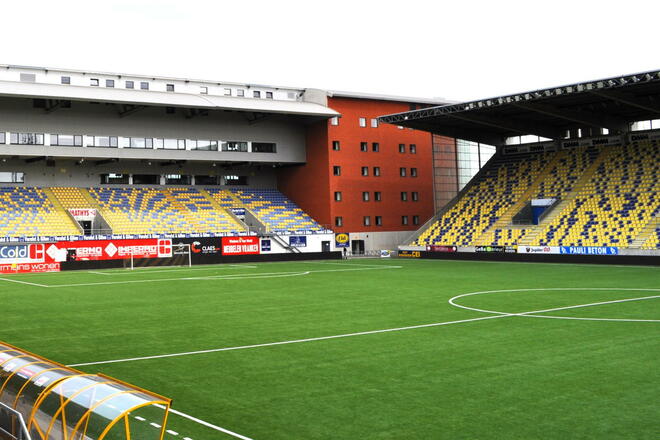 谷口彰悟らサッカー日本代表を輩出！｢日本人7人｣がベルギー・リーグ戦のピッチに同時出場する｢現在4位｣のシントトロイデン【サッカー日本代表を支える｢欧州の小クラブ」】(1)の画像005