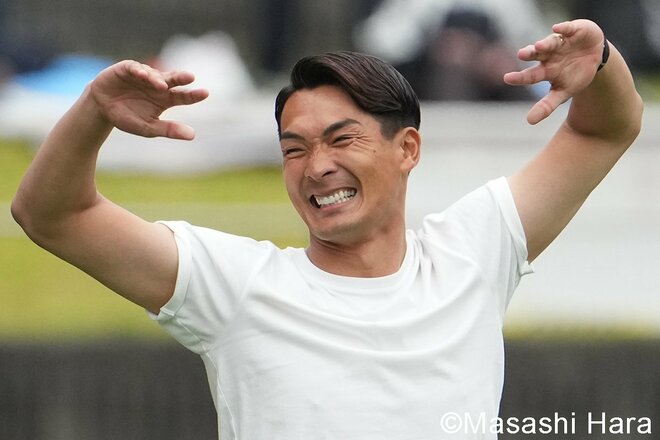 現地撮影！槙野智章監督就任から半年経過の藤枝MYFCの現在地！スタンドから沸き起こる｢ミスター！｣の声と｢楽しんでいただけましたか？｣に対する答え【藤枝MYFC vsいわきFC】激闘PHOTOギャラリーの画像008