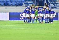 失意のソン・フンミンと試合後に写真撮影したガーナ代表スタッフを海外メディアが｢明らかに恥知らず｣などと批判! 涙するサッカー韓国代表のエースへのまさかの振る舞いの画像