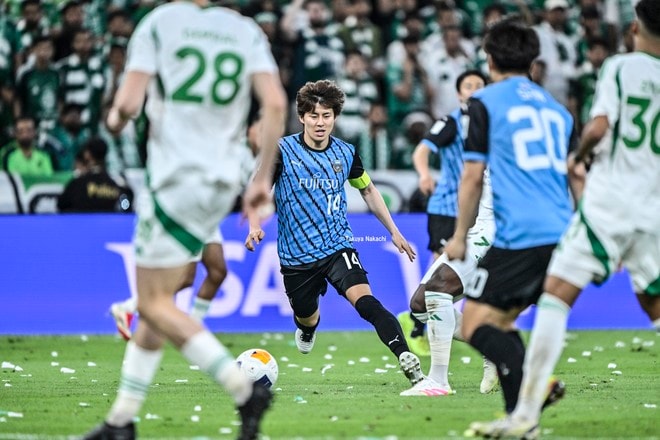 【川崎フロンターレアルバム】ACLE決勝で涙を見せた脇坂泰斗の写真31枚！キャプテンマークを巻いて挑んだアジア王者を懸けた一戦での姿「アル・アハリー川崎フロンターレ」の画像023