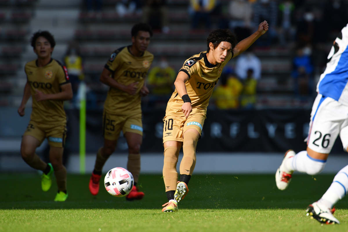 ギラヴァンツ北九州 ユニフォーム 10 高橋大悟 - サッカー/フットサル