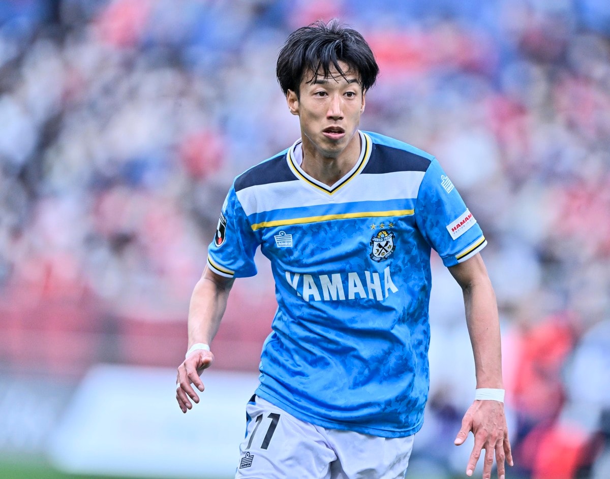 こうやってイケメンは作られる」J2ジュビロ磐田の元サッカー日本代表
