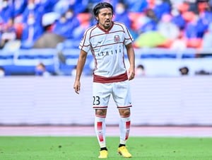 「たまらん」「これは1兆回見れる」北海道コンサドーレ札幌FW興梠慎三のJ1通算163得点目に集まる称賛 ！「イニエスタ並み」のアシストにも脚光の画像