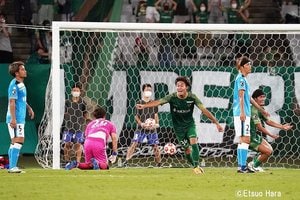 34歳のベテランは語った「プロ生活がこれで終わってもいい」【なぜベテラン・ジャーナリストはパリ・サンジェルマンではなく天皇杯取材を選んだのか】(2)の画像