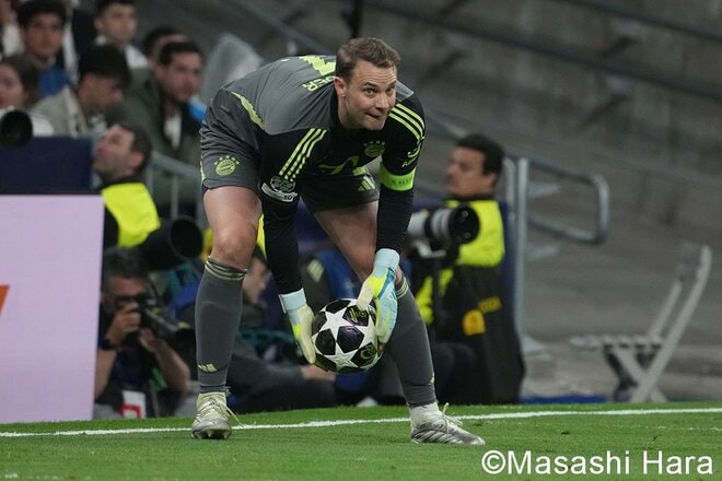 “レアルvsバイエルン”欧州最高峰のベルナベウに潜入！ 日本戦欠場のベリンガム＆ケインが激突！ ヴィニシウスの前に立ちはだかった守護神のノイアー！ スターたちの競演！【レアル・マドリードvsバイエルン・ミュンヘン】激闘PHOTOギャラリーの画像013