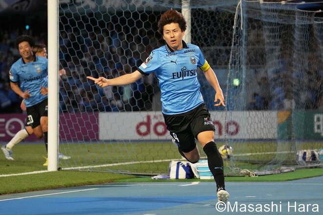 2大エース不在の神戸で｢川崎アカデミー育ち25歳｣が古巣に凱旋2ゴール！EXILEファミリー｢YMCA｣も大盛況！3連覇を目指す王者が｢3位｣浮上【川崎フロンターレvsヴィッセル神戸】激闘PHOTOギャラリーの画像001