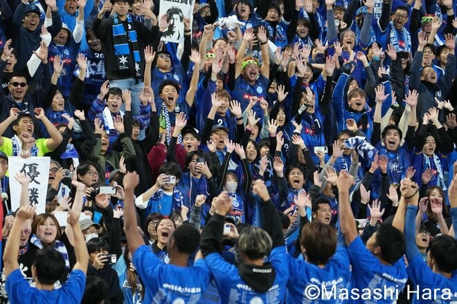 悲願成就！歓喜と涙…水戸がJ1初昇格！苦節26年…1万人超のサポーターの前での胴上げ＆シャーレアップを現地報告！【水戸ホーリーホックvs大分トリニータ】激闘PHOTOギャラリーの画像008