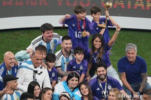 FIFAが公開した「世界一のブラボー動画」！ アルゼンチン代表がカタールワールドカップ優勝の過程で見せた絶叫姿に、ファンも「めっちゃブラボー言っててかわいい」の声の画像