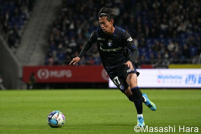 ACL2決勝へと繋がるG大阪の正念場！｢11連戦｣の過密日程の中で18歳GK荒木琉偉がJデビュー＆中野伸哉が復帰＆宇佐美貴史が途中出場も“1点が遠い”試合展開で逆転負け…【ガンバ大阪vsアビスパ福岡】激闘PHOTOギャラリーの画像002