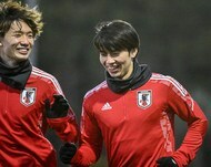 菅原由勢が「週間ベストイレブン」選出!!サッカー日本代表復帰を目指す21歳DFがオランダ・AZで躍動!攻守への貢献を証明する「驚異のデータ」とは?【動画】の画像