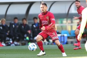 J2第2節、見えてきたパワーバランス！(1)新潟と琉球「2連勝」の裏にある「狙いの進化」【戸塚啓のJ2のミカタ】の画像