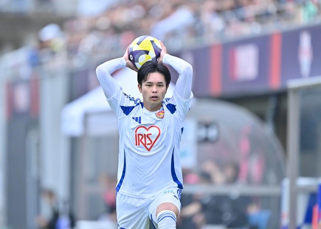 【試合アルバム】ベガルタ仙台のアウェイ・大宮戦でのプレー写真72枚！「ＲＢ大宮アルディージャーベガルタ仙台」の画像001