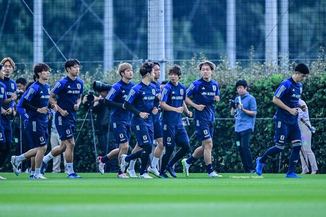 「ドラマの撮影かよ」サッカー日本代表の練習を撮った取材写真が「イケメンすぎ」と話題に！「何なんですか！！！！その色気ーー」「イケメン揃い」の声上がるの画像