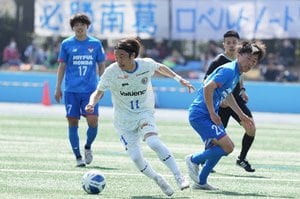 PHOTOギャラリー「ピッチの焦点」【関東サッカーリーグ１部　前期２節　南葛ＳＣｖｓジョイフル本田つくばＦＣ　２０２２年４月１０日　１３：３０キックオフ】（渡辺航滋撮影）の画像