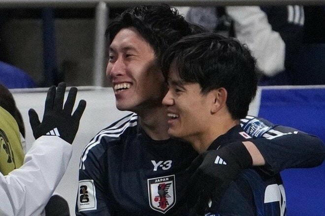 「スーツ姿の鎌田大地まだ味する」サッカー日本代表MFのFA杯優勝“1人だけスーツ事件”の舞台裏動画が話題「ガチでおもしろい」「高度なコラじゃないことが証明された」の声の画像