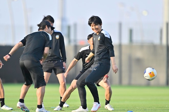 【川崎フロンターレアルバム】ACLEを戦い抜いた「コーチングスタッフ＆クラブスタッフのサウジアラビア2週間の写真」合計99枚！ アジア2位を支えた2週間のピッチ内外の姿の画像049