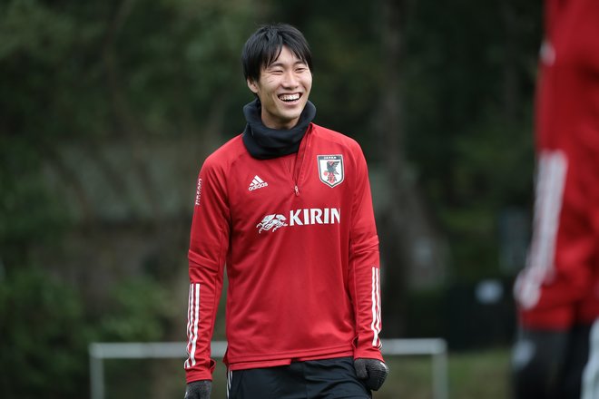 鎌田大地“不動のメンタル”で臨むカタールW杯への道「ボランチから前はこなせる」の画像
