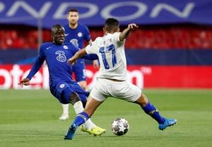 【CL分析】チェルシーがベスト4進出！「肺が15個」エンゴロ・カンテの驚異的シーンの画像