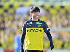 「シティみたいなゴールを決めるやん」リカルド・ロドリゲス監督率いる新生・柏の「パスをつなぎ倒してのゴール」が「完全な崩し」と大絶賛！「気持ちいい攻撃だ」の声の画像