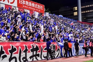 宮市亮がスタジアムに突然出現！ 4800人サポーターにもたらした「歓喜の瞬間」の画像