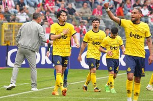 「内田篤人はウッシー、町田浩樹はマシダ!!」カップ戦110年ぶりV貢献の町田浩樹の「現地呼び名」や愛されぶりの判明にファン感慨！「マシダ！」「愛されてるなー」などの声の画像