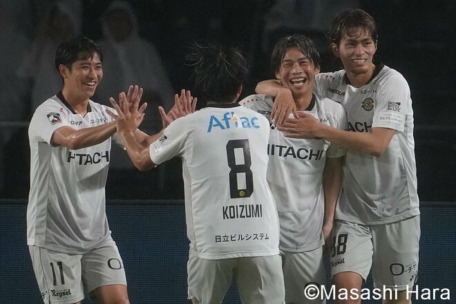 雨中の上位対決で柏が4発快勝！ 古巣との一戦に気合十分の藤尾翔太＆味方を鼓舞し続けた昌子源！ 瀬川祐輔が見事な2ゴール！ 【FC町田ゼルビアvs柏レイソル】激闘PHOTOギャラリーの画像007