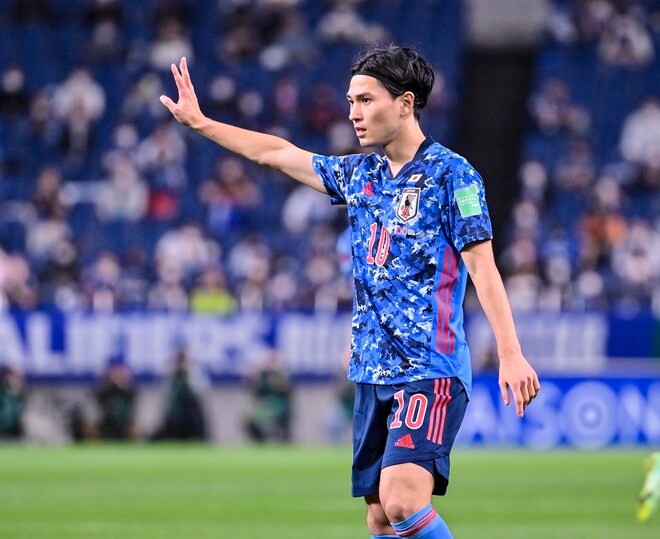 リバプールの日本代表・南野拓実、公式戦3得点も今季プレミアリーグ出場ナシ!「使われない理由」と「移籍の可能性」の画像