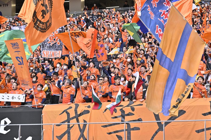 ｢何だかちょっとサイレントヒル感！｣J1清水のキャンプ風景がワイルド！｢霧?!｣｢霧すんごwww｣