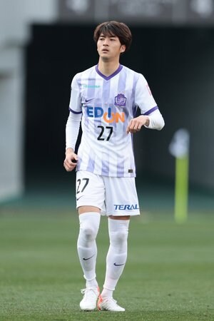 「ホームランの実況みたい」「これは現地で見たかった」サンフレッチェ広島MFの”60メートル弾”にファン歓喜! 勝利を決定づける後半ATゴールの画像