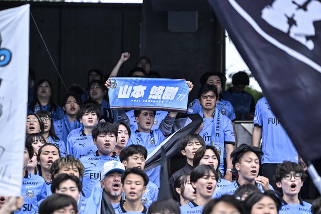 【サポーターアルバム(1)】ホーム4連戦の最終戦を戦った川崎フロンターレのサポーター写真99枚！ 2万1440人が駆け付け最高の雰囲気作る「川崎フロンターレーガンバ大阪(1)」の画像032