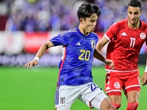「ピッチ視点で観る久保のドリブル早すぎ」日本代表MF久保建英がチュニジア戦で見せたドリブルの速さにファン驚愕！「レベルが違いすぎる」「やっぱすごい」と絶賛の声の画像