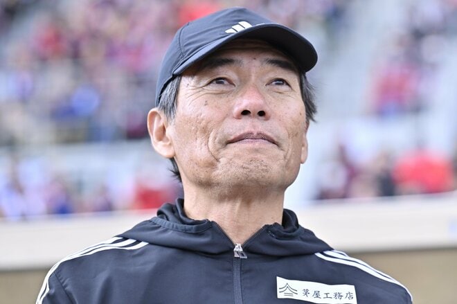 ｢寿命が縮まるじゃないか〜！｣J2仙台の優勝監督、マイク強奪＆大絶叫インタビューが大反響！やりたい放題も｢みんな大好きゴリさん｣｢森山さんと昇格！」の画像