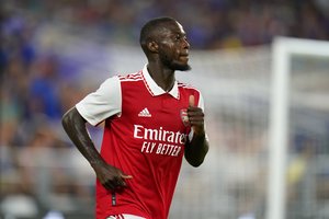 【動画】日本の人気漫画『ONE PIECE』風！ アーセナルFWのリーグ・アンのニースへの「加入発表ムービー」が話題で、「フランスのチームのオフィシャルがこれやんのか⁉」の声の画像