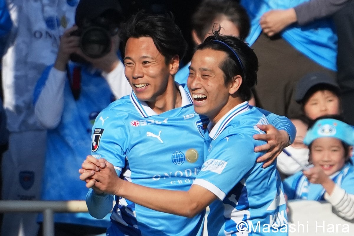三ツ沢でのゴールラッシュ！“降格”横浜FCが大量5得点で“昇格”栃木
