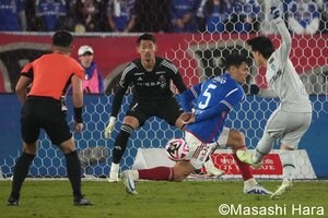 博多のメッシ紺野和也のゴールと全員ディフェンスで福岡がマリノスに勝利！ 　PHOTOギャラリー 【明治安田J1リーグ 第2節 横浜F･マリノスvsアビスパ福岡 2024年3月1日 19:03キックオフ】の画像