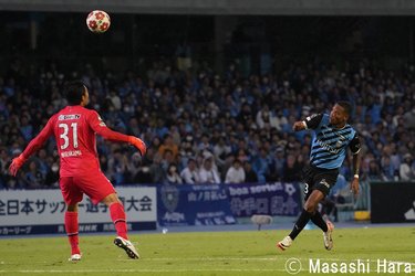 画像・写真：川崎フロンターレ、4ゴールで天皇杯決勝への切符を掴む