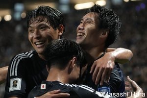 ｢背番号10｣の新キャプテンの下、｢代表デビュー｣の若武者たちが大暴れ！　｢怒涛の6ゴール｣で完勝も｢見たかった｣“シュートの魔術師”の左斜め45度【日本代表vsインドネシア代表】激闘PHOTOギャラリーの画像