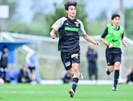 「クセが強いなww」J2清水のルーキーDFの独特過ぎるアピールにファン反応!「歩き方www」「もしかして来年のTGCしずおか狙ってる!?」などの声の画像