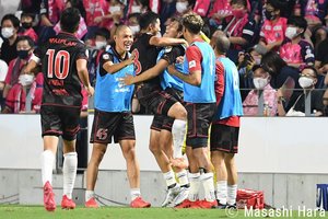 PHOTOギャラリー「ピッチの焦点」【明治安田Ｊ１リーグ　第２８節　セレッソ大阪ｖｓ北海道コンサドーレ札幌　2021年9月11日　18：04キックオフ】の画像