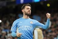 ヴィッセル神戸「ロティーナ監督が豪快ボレー含む4得点」の大暴れをツイッター投稿!スタッフ同士で行われた「大接戦ミニゲーム」の結果は?【画像】の画像