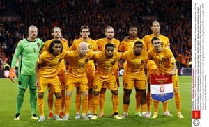 「理想のメンバー」オランダ代表が「カタールワールドカップに挑むメンバー26人」発表！ DFファン・ダイクら強力最終ライン構築で「ディフェンス硬すぎ」など感嘆の声の画像