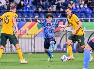 サッカー日本代表「3月24日の次戦オーストラリア戦で、伊東純也は徹底的にマークされる」「上位3チームはホームでほとんど勝っている」【ワールドカップ最終予選・2月サウジアラビア代表戦の激論】(5)の画像