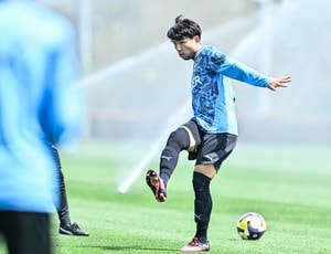 【川崎FW小林悠が復帰目前で語った「現役一番の夢」とは(2)】リハビリ中に大黒将志コーチから投げかけられた2つの言葉が心を揺さぶる……夢を具現化するための躍動のイメージの画像