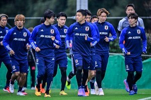 「コース、スピードがエグ過ぎる」日本代表のシュート練習を「ゴール真裏から撮影した映像」が大反響！ ゴールネットにボールが突き刺さるド迫アングルの画像