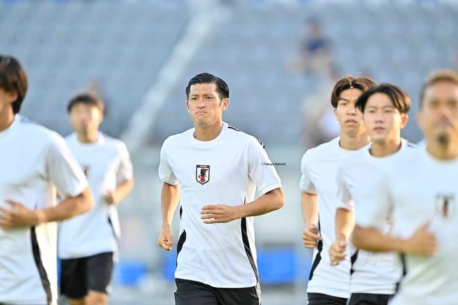 【植田直通＆早川友基アルバム】鹿島アントラーズの2人の中国戦でのプレー写真56枚！ 早川は日本代表デビュー、植田は久々復帰の記念姿「日本代表ー中国代表」の画像025