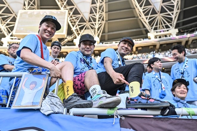 【サポーターアルバム】ACLE決勝に駆け付けた川崎サポーターは衝撃の700人！ 現地で声援を送ったサポーター写真81枚「アル・アハリー川崎フロンターレ(3)」の画像080