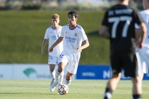 【久保建英、中井卓大世代】2024年パリ五輪のピッチに立ち、カタールW杯日本代表代表に食い込んでくる「逸材」は？【FW、MF編】【図表】の画像