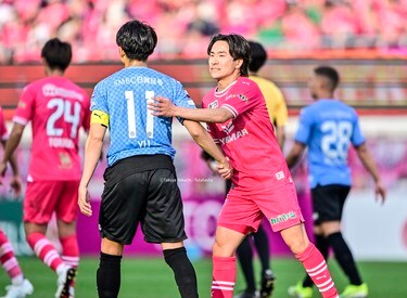 画像・写真：試合後には涙の挨拶も……登里享平が15年所属した古巣との初