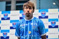 「やっぱり元プロは凄い」元サッカー日本代表FW大久保嘉人氏と息子のリフティングに感嘆!「これ、父のアシストが大きい」「ボールの質の高さが凄すぎて惚れ惚れ」などの声の画像